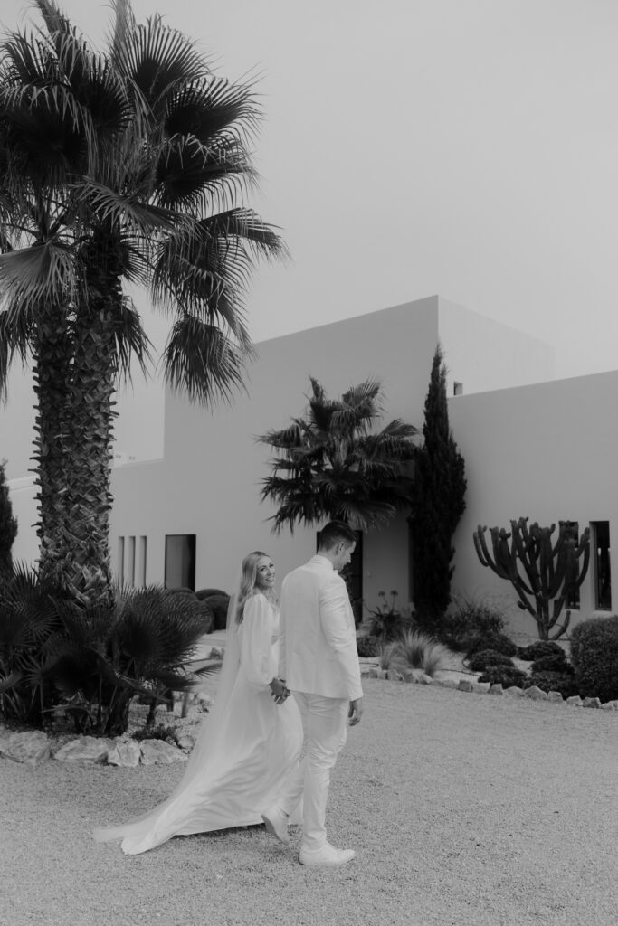 Hochzeitspaar auf Mallorca in der Hochzeitslocation Finca Maris